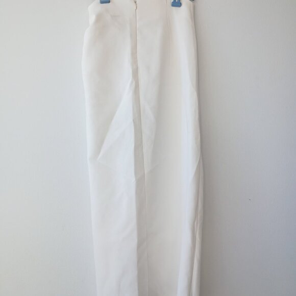 Zara White Pencil Skirt Ruched Side Slit Design | Size XS - Picture 4 of 5